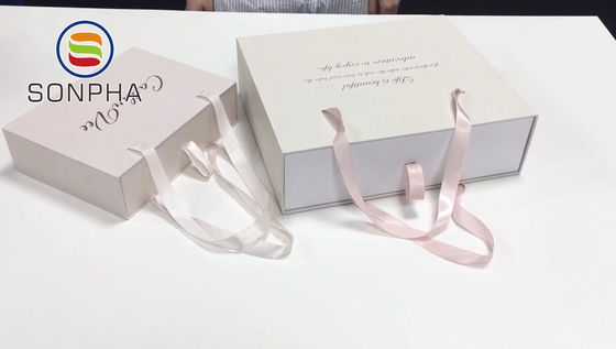 Glossy Lamination Clothing Packing Boxes With Ribbon And Satin